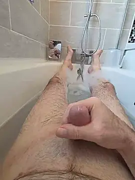 הופעת וובקאם של omene8