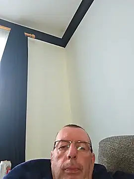 omene8 Webcam show
