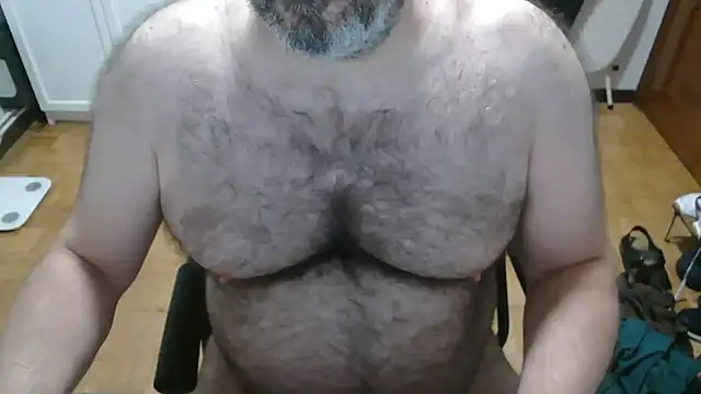 mikeyhotbear 在線直播表演