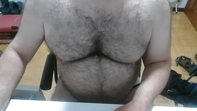 mikeyhotbear Pertunjukan Webcam
