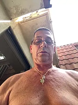 Saltlife000's Webcam Show