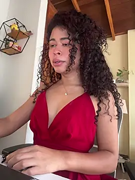 GabriSaenz Pertunjukan Webcam