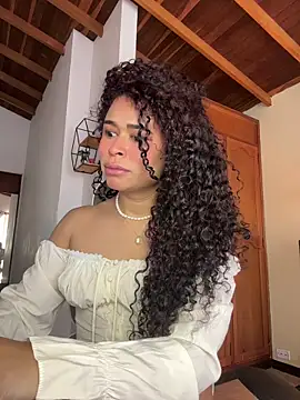 GabriSaenz – Kamerová šou