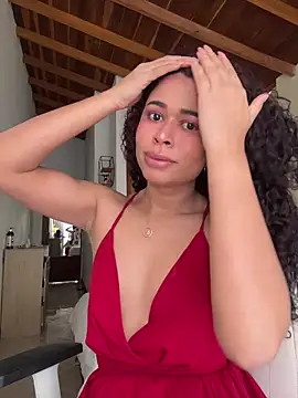 GabriSaenz Show Webcam