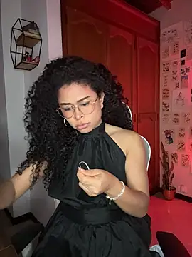 GabriSaenz – webcam-show