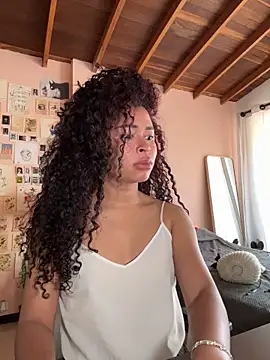 GabriSaenz Adlı Modelin Web Kamerası Şovu
