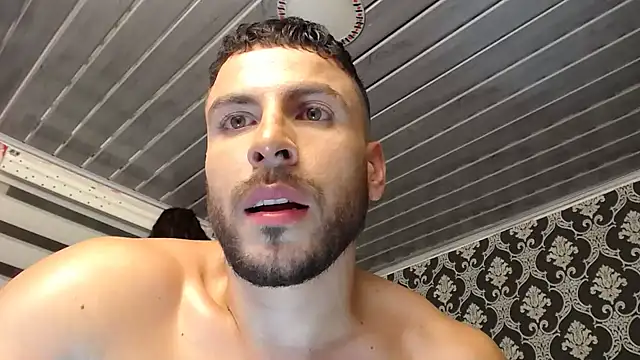 bayronfit Live XXX-Chat
