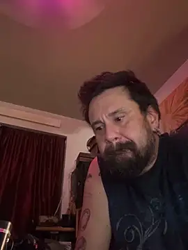 htk1975 webkamerás műsora