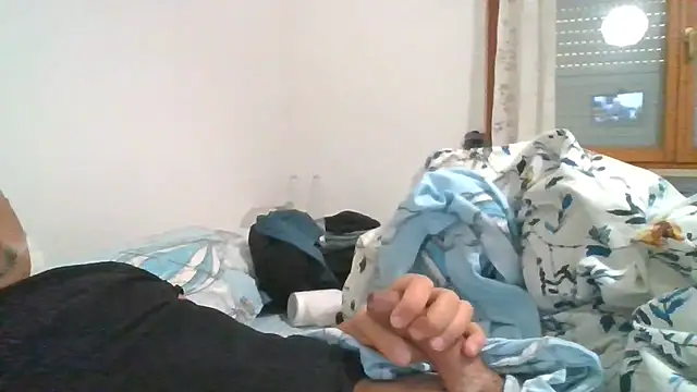 Show modela Diabulusux na web-kameri
