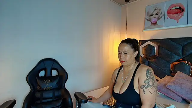 DacotaAndersonDirty's Webcam Show