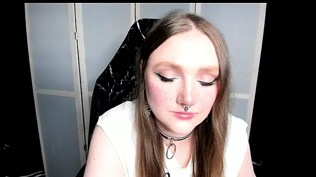 YourDyingBride's Live XXX Chat