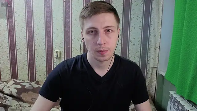 Pokazy przed kamerką – Darien_Brown