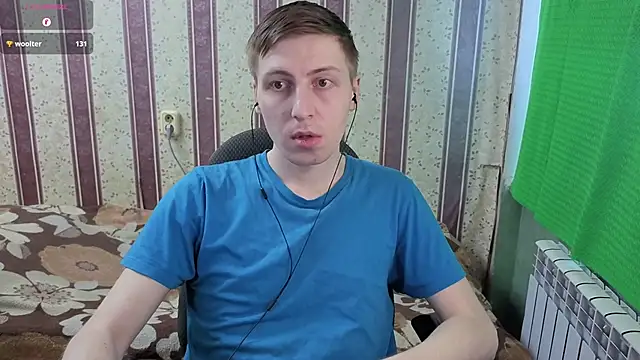 Pokazy przed kamerką – Darien_Brown