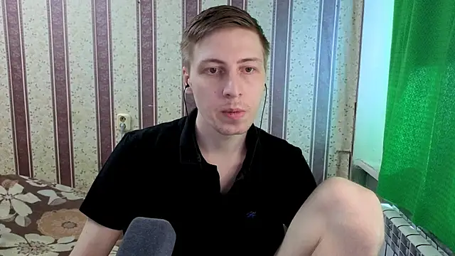 Pokazy przed kamerką – Darien_Brown