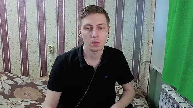 Pokazy przed kamerką – Darien_Brown
