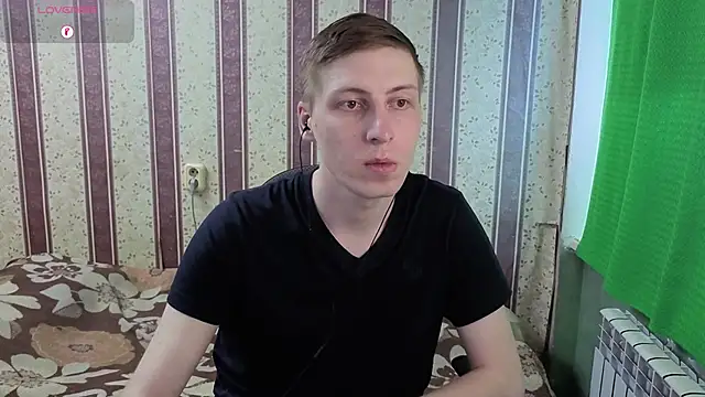 Pokazy przed kamerką – Darien_Brown