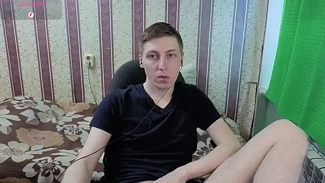 Pokazy przed kamerką – Darien_Brown