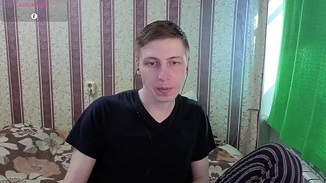 Pokazy przed kamerką – Darien_Brown