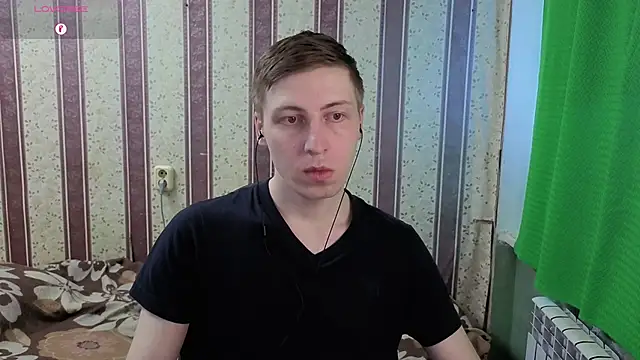Darien_Brownn Webbikameraesitys