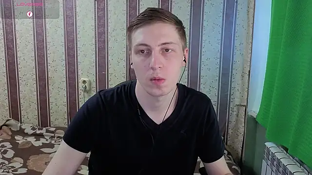 Darien_Brown: διαδικτυακό σόου στην κάμερα