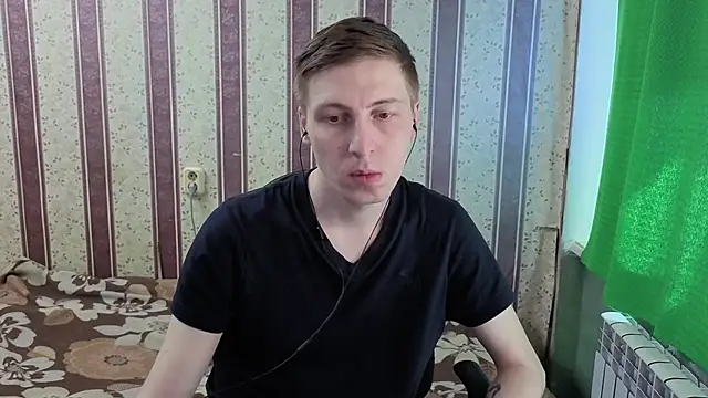 Darien_Brown Show in webcam
