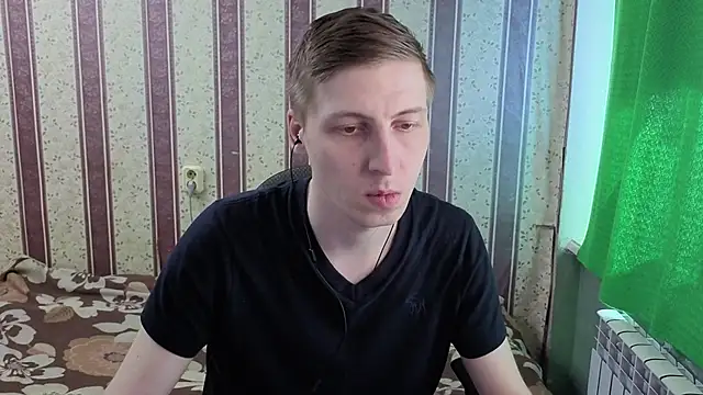 Pokazy przed kamerką – Darien_Brown