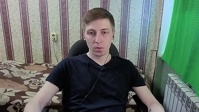 Darien_Brown Show in webcam