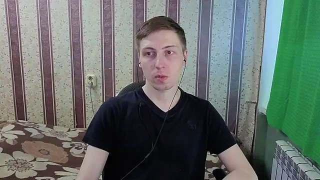 Darien_Brown Show in webcam