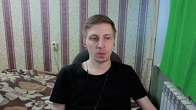 Darien_Brown Show in webcam