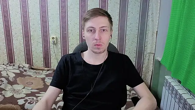 Darien_Brown: διαδικτυακό σόου στην κάμερα