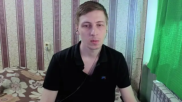 Darien_Brown Show in webcam