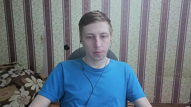 Pokazy przed kamerką – Darien_Brown
