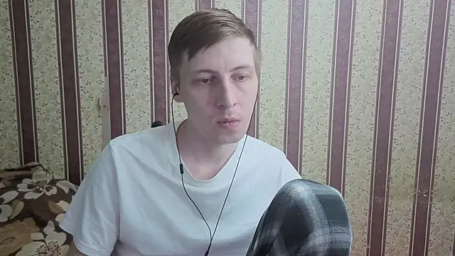Darien_Brown Show in webcam