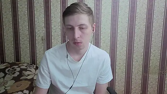 Darien_Brownn Webbikameraesitys