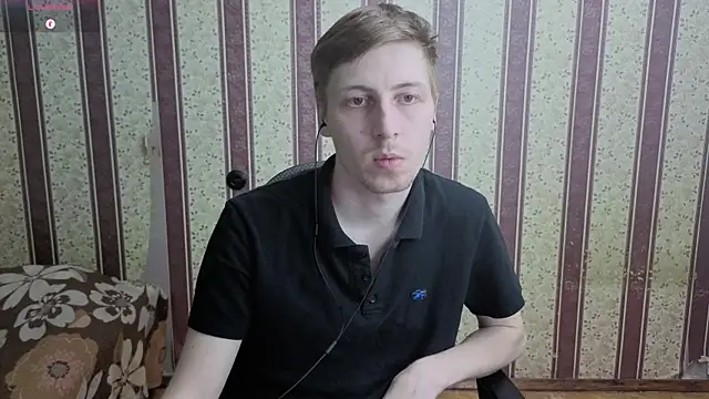 Darien_Brownn Webbikameraesitys