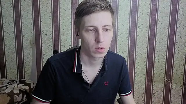 Darien_Brownn Webbikameraesitys