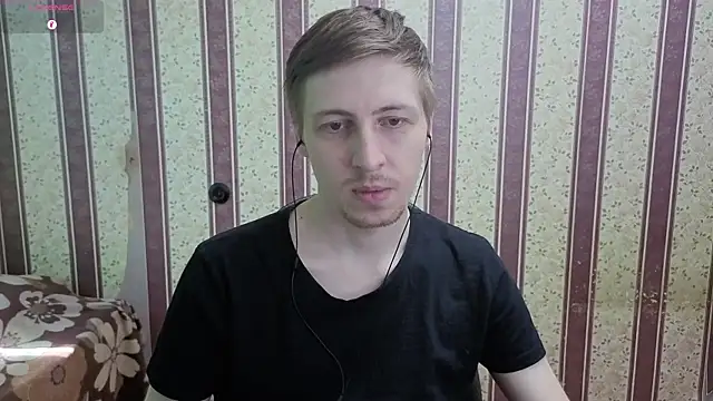 Pokazy przed kamerką – Darien_Brown