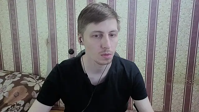 Darien_Brown Show Webcam