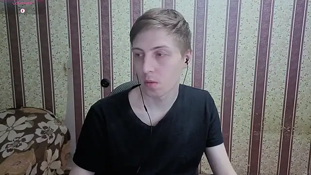 Darien_Brown Show Webcam