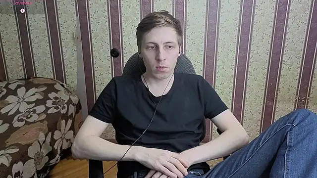 Darien_Brown Show in webcam