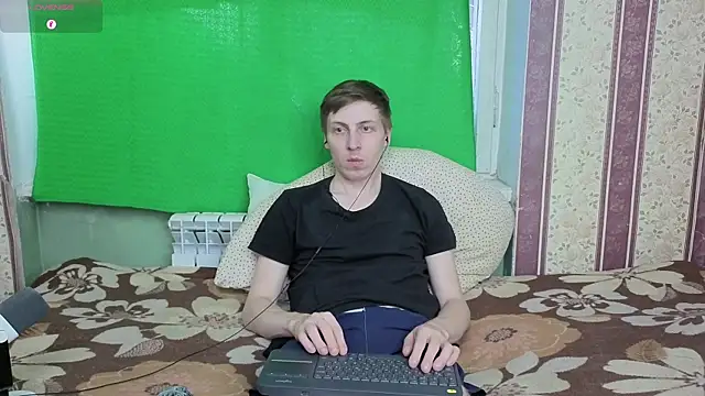 Darien_Brown Show Webcam