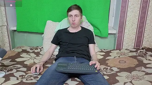 Darien_Brown Show in webcam