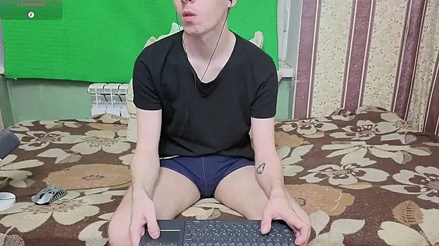 Pokazy przed kamerką – Darien_Brown