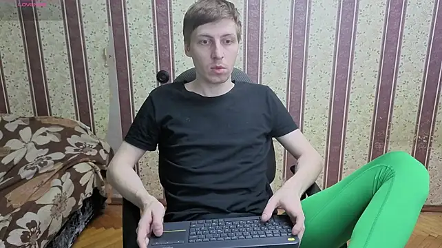 הופעת וובקאם של Darien_Brown