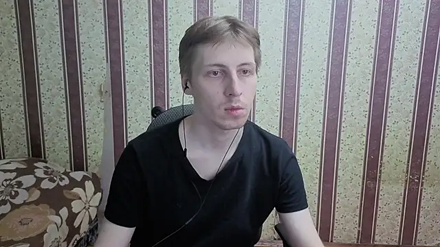 Darien_Brown Show in webcam