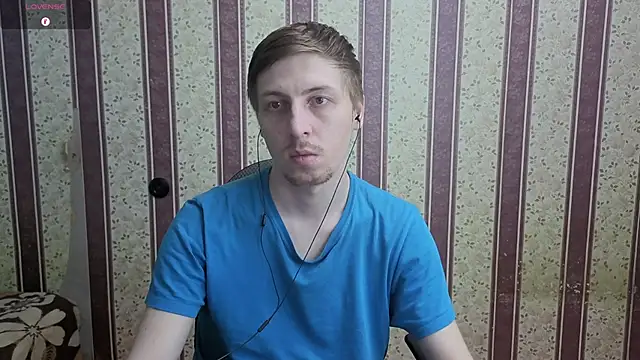 Darien_Brown Show in webcam