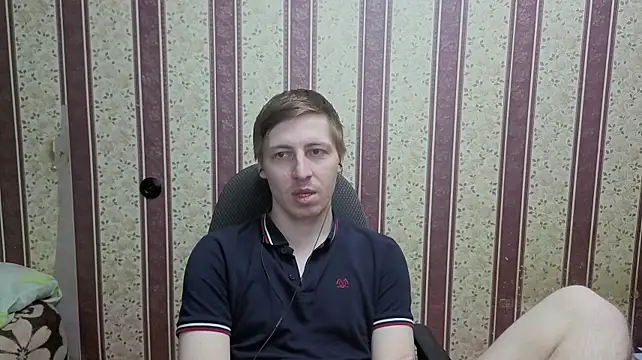 Darien_Brown Show in webcam