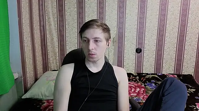 Pokazy przed kamerką – Darien_Brown