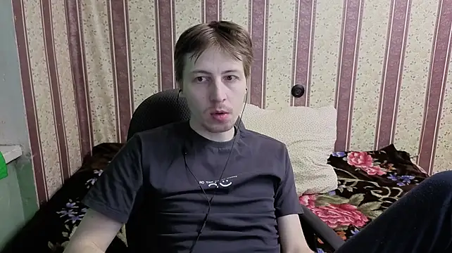 Pokazy przed kamerką – Darien_Brown