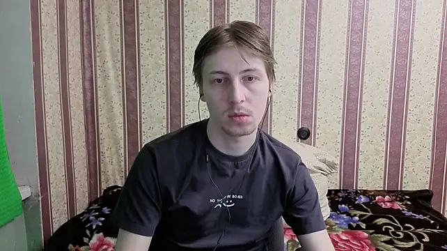 Darien_Brown: διαδικτυακό σόου στην κάμερα